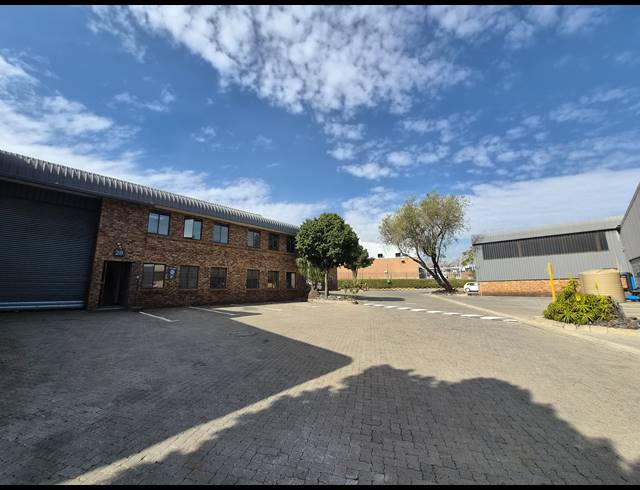 450M² WAREHOUSE TO LET IN ALLANDALE